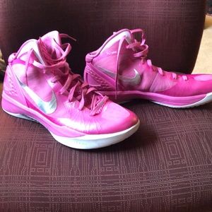 Nike Hyperdunk size 12.5